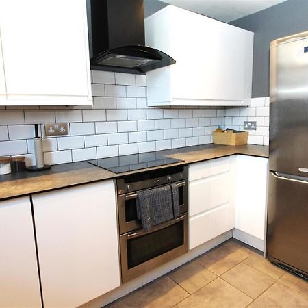 Large New-York Style Penthouse Apartment In Leeds City Centre With Contactless Check In Dış mekan fotoğraf