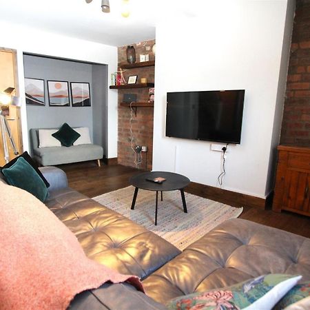 Large New-York Style Penthouse Apartment In Leeds City Centre With Contactless Check In Dış mekan fotoğraf